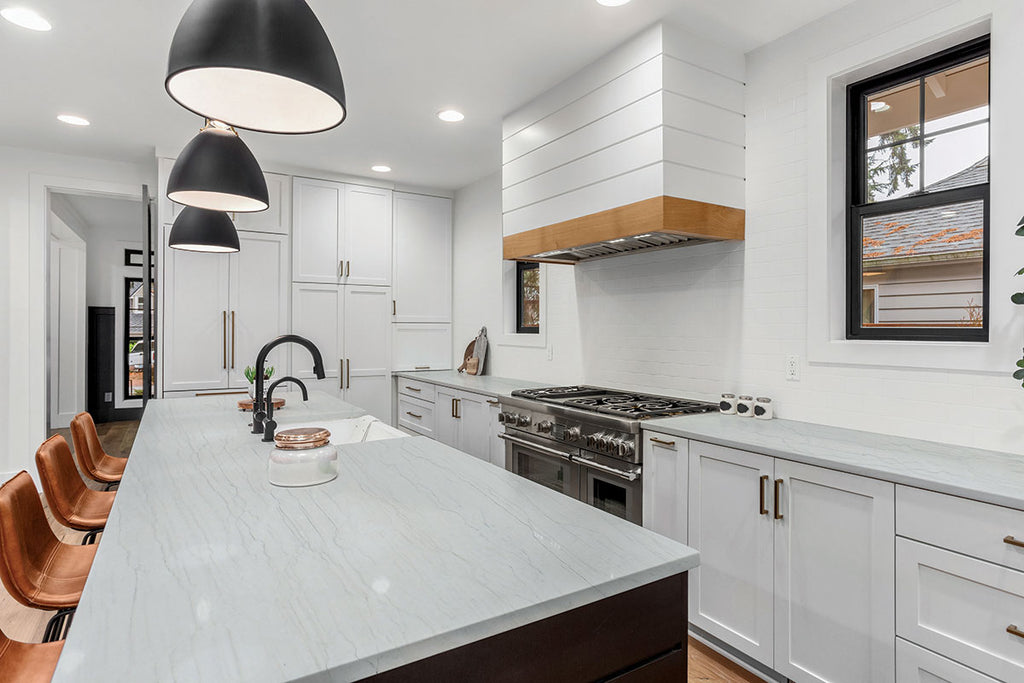 Quartzite - White Montreal